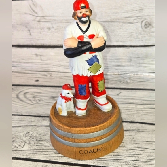 Vintage Other - Coach Clown and Dog FigurineVintage 90's Emmett Kelly Jr Baseball Clown San Fran